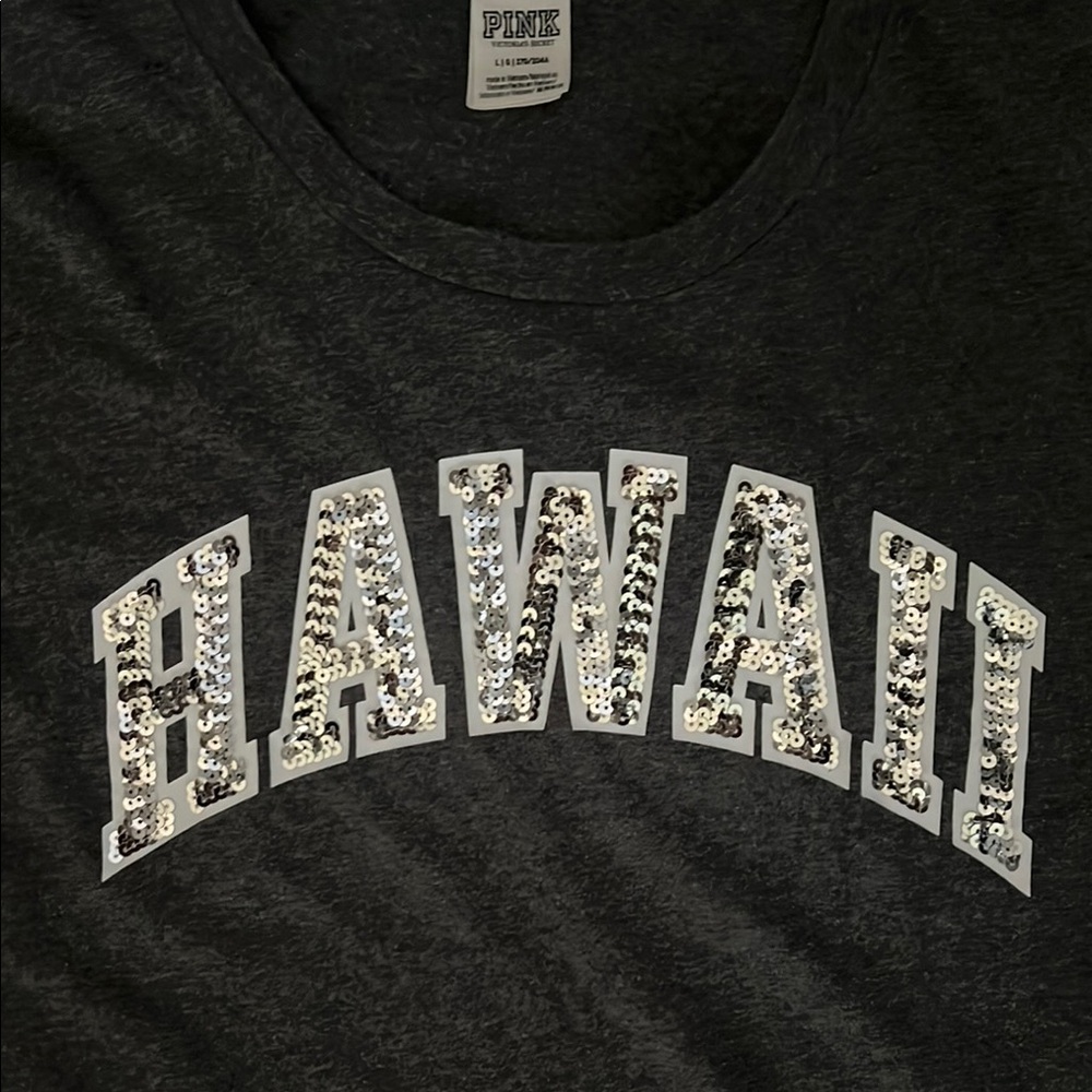 Victoria’s Secret Hawaii Tshirt - Picture 4 of 4